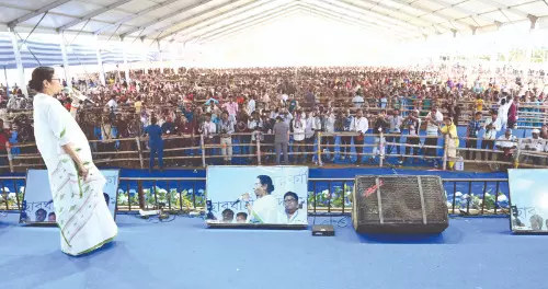 CM announces new sub-div in Murshidabad; lays foundation for 167 projects worth ₹718 cr CM announces new sub-div in Murshidabad; lays foundation for 167 projects worth ₹718 cr