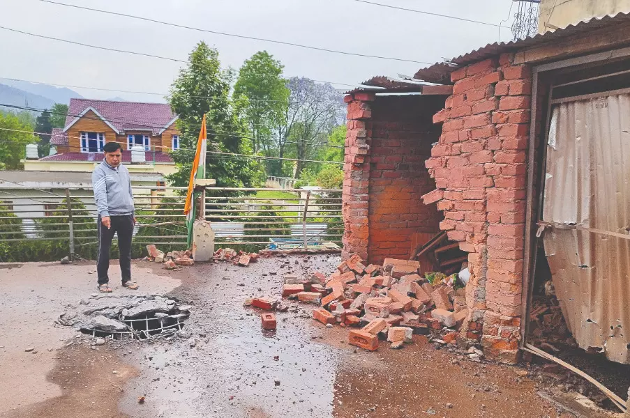 Children, soldier among 13 dead as Pak shelling hits J&K border villages Children, soldier among 13 dead as Pak shelling hits J&K border villages