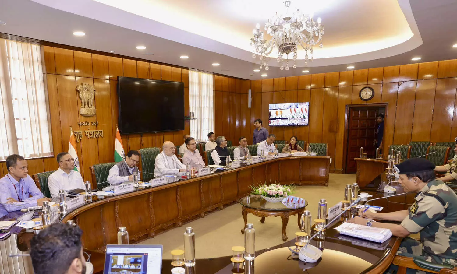 Centre convenes all-party meeting amid heightened tensions with Pakistan Centre convenes all-party meeting amid heightened tensions with Pakistan