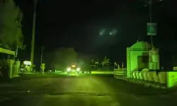 Total blackout in parts of Gujarats border districts of Kutch and Banaskantha Total blackout in parts of Gujarats border districts of Kutch and Banaskantha