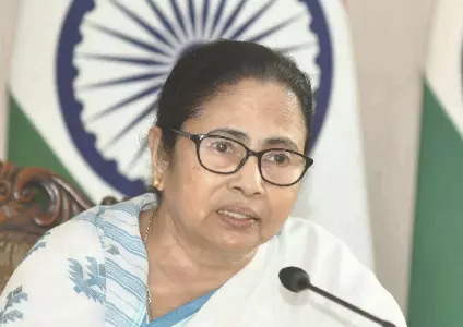 Bengal govt cancels leaves of all employees amid India-Pakistan tensions Bengal govt cancels leaves of all employees amid India-Pakistan tensions
