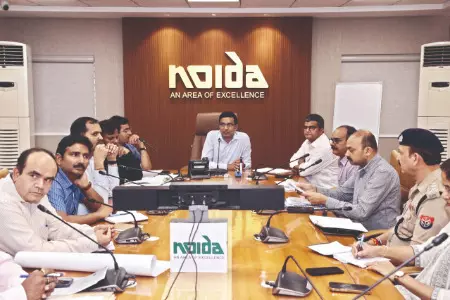 Noida to raze illegal constructions on Yamuna floodplains Noida to raze illegal constructions on Yamuna floodplains