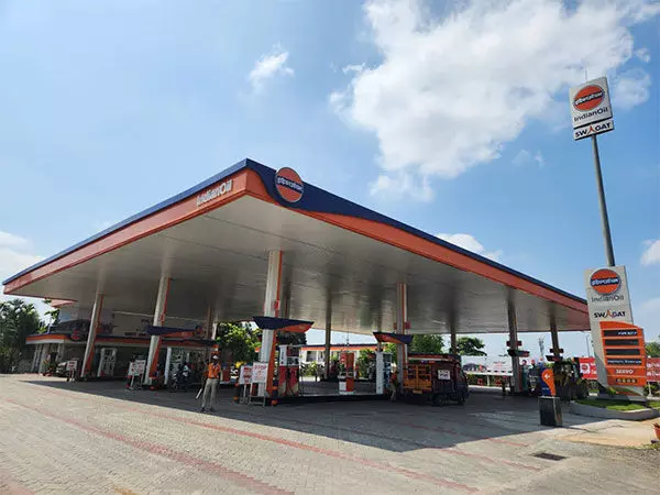 Indian Oil urges public to avoid panic buying petrol and diesel amid rising tensions with Pakistan Indian Oil urges public to avoid panic buying petrol and diesel amid rising tensions with Pakistan