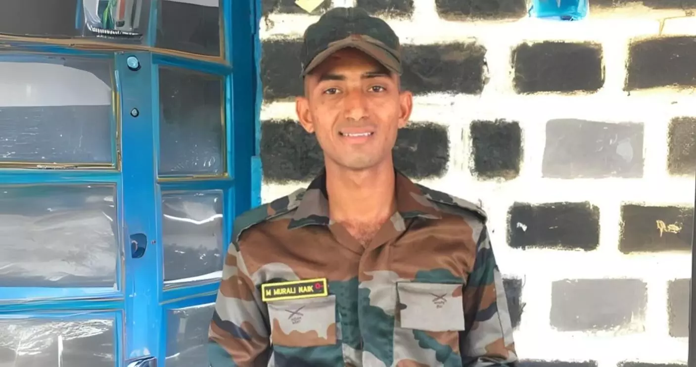 Soldier from Andhra Pradesh martyred in Pakistani shelling along LoC Soldier from Andhra Pradesh martyred in Pakistani shelling along LoC