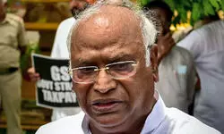 Kharge reiterates demand for special Parliament session to discuss Operation Sindoor, ceasefire Kharge reiterates demand for special Parliament session to discuss Operation Sindoor, ceasefire