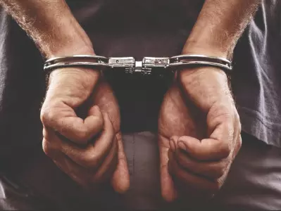 Man apprehended after video shows dog tied to moving auto Man apprehended after video shows dog tied to moving auto