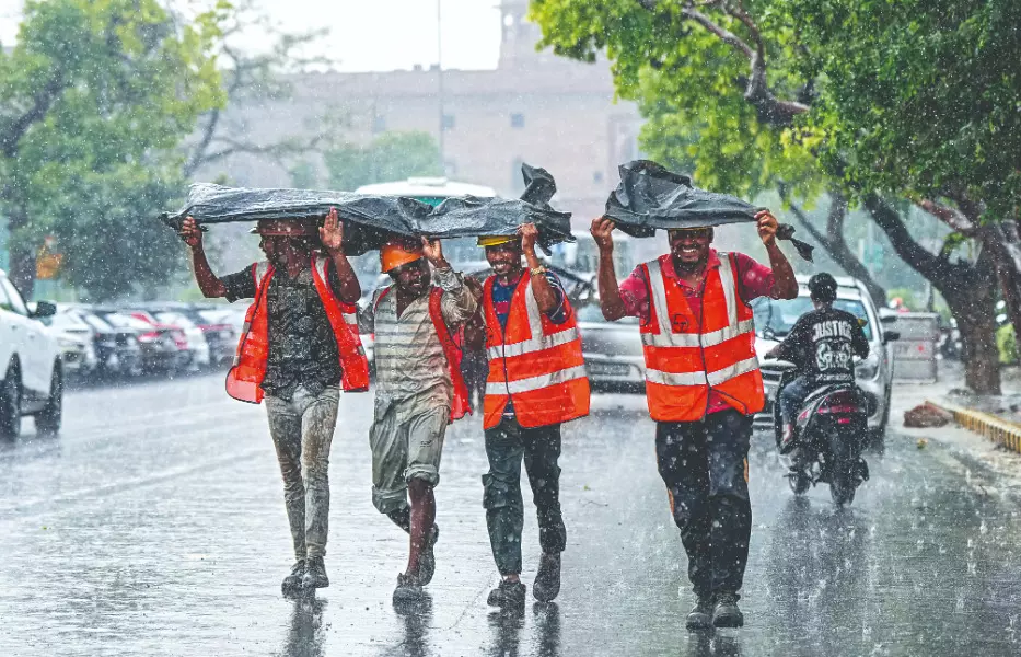 Delhi govt approves ₹3.21 cr for five cloud-seeding trials Delhi govt approves ₹3.21 cr for five cloud-seeding trials