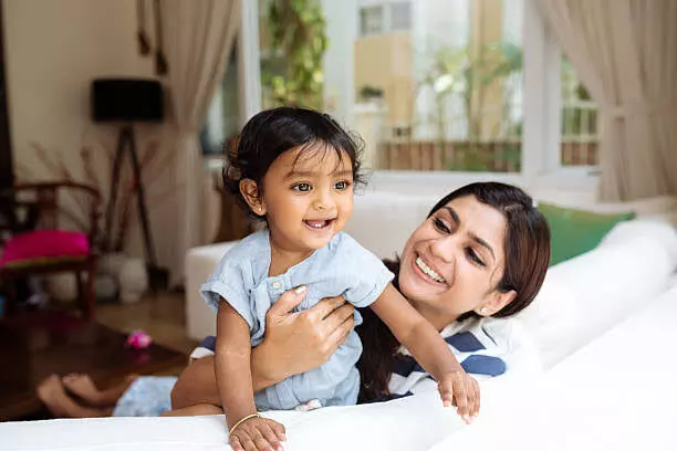 Woman leaving job for child care not voluntary desertion of work, entitled to alimony: Delhi HC Woman leaving job for child care not voluntary desertion of work, entitled to alimony: Delhi HC