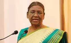 President questions if SC can impose deadlines on President, Governor for bill assent President questions if SC can impose deadlines on President, Governor for bill assent