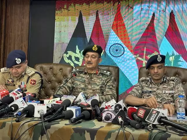 Two major operations carried out in south Kashmir, six terrorists neutralised Two major operations carried out in south Kashmir, six terrorists neutralised
