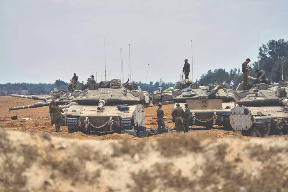 Israeli airstrikes kill at least 93 people in Gaza Israeli airstrikes kill at least 93 people in Gaza
