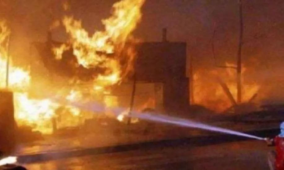 Fire breaks out in west Delhi hotel Fire breaks out in west Delhi hotel