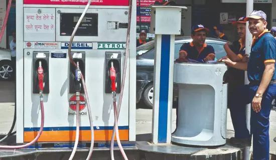 ‘Installation of cams to detect overage vehicles at petrol pumps almost done’ ‘Installation of cams to detect overage vehicles at petrol pumps almost done’