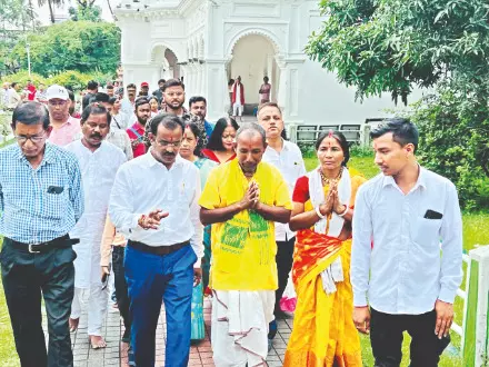 Son of Sitalkuchi farmer abducted by B’deshi miscreants gets govt job Son of Sitalkuchi farmer abducted by B’deshi miscreants gets govt job