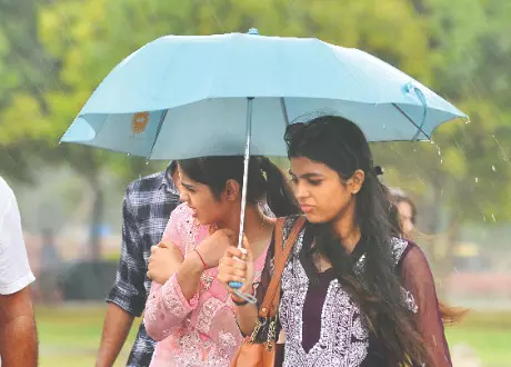 ‘Monsoon may reach Kerala in 4-5 days’ ‘Monsoon may reach Kerala in 4-5 days’
