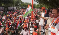 Sikh youth lead Khalsa Tiranga Yatra in honour of Indian Armed Forces