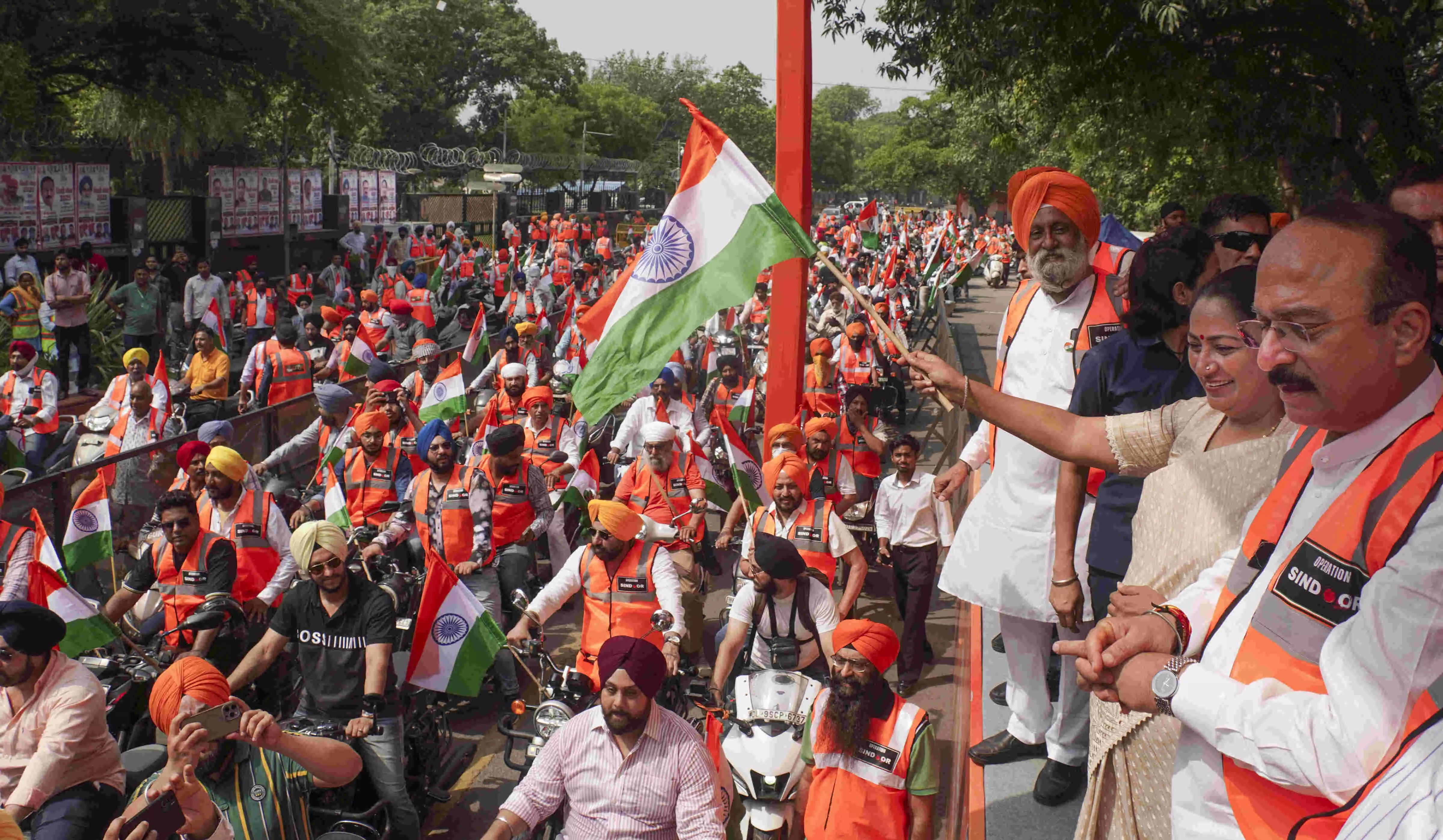Sikh youth lead Khalsa Tiranga Yatra in honour of Indian Armed Forces Sikh youth lead Khalsa Tiranga Yatra in honour of Indian Armed Forces
