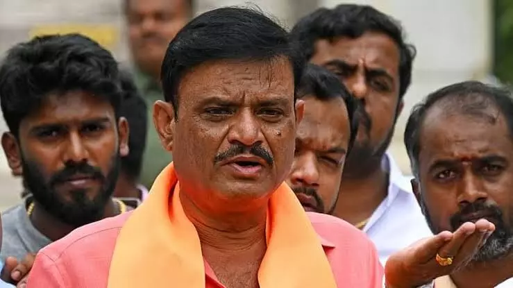 BJP MLA Munirathna booked in gangrape case BJP MLA Munirathna booked in gangrape case