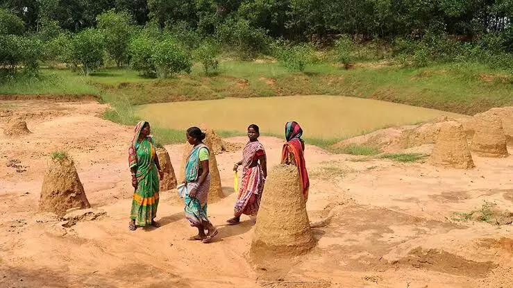 Congress slams government over gaps in MGNREGA implementation Congress slams government over gaps in MGNREGA implementation