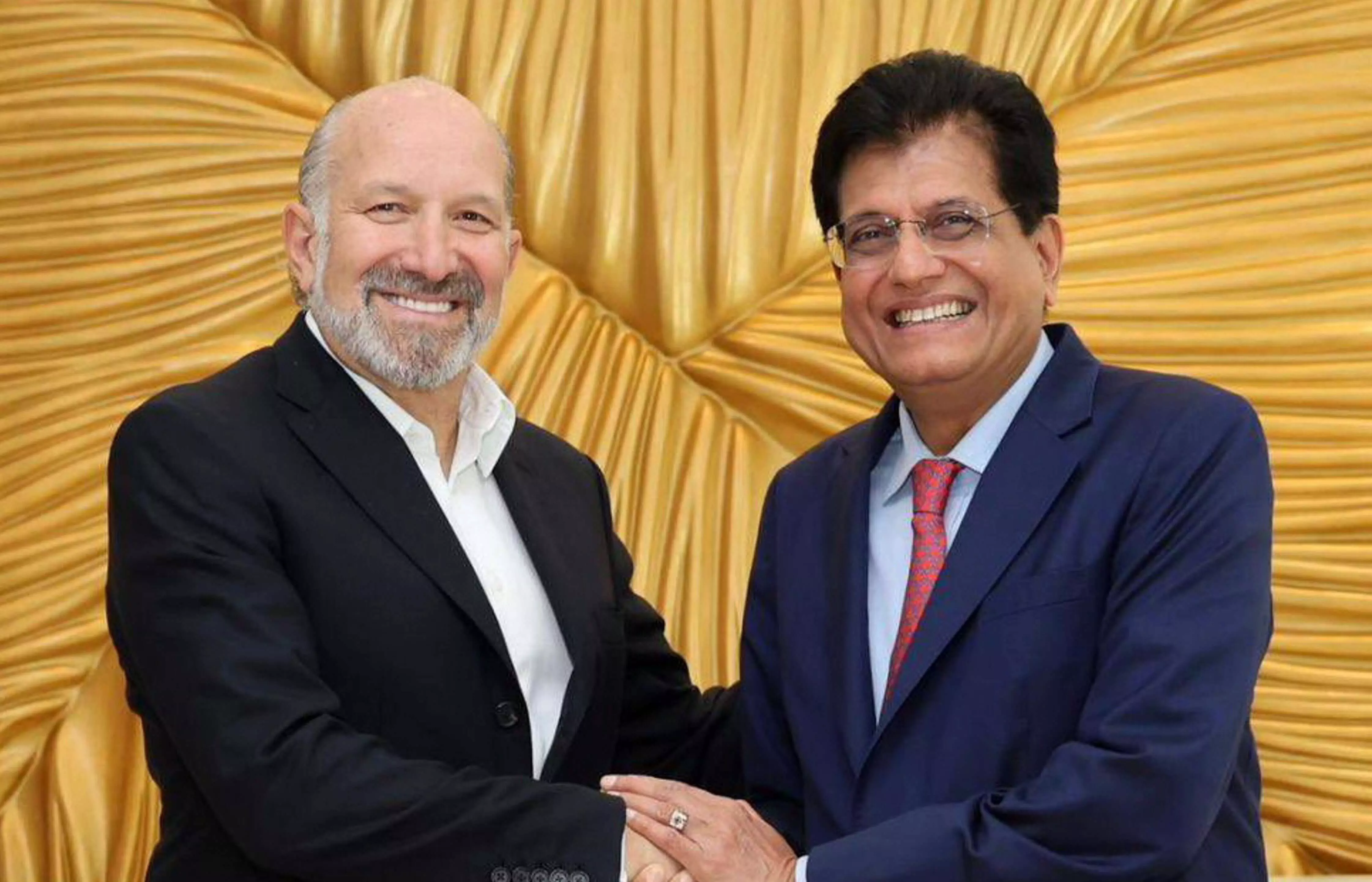 Goyal meets US commerce secretary in Washington to discuss proposed trade pact