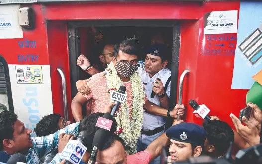 More than week after release by Pakistan, BSF jawan reaches home More than week after release by Pakistan, BSF jawan reaches home
