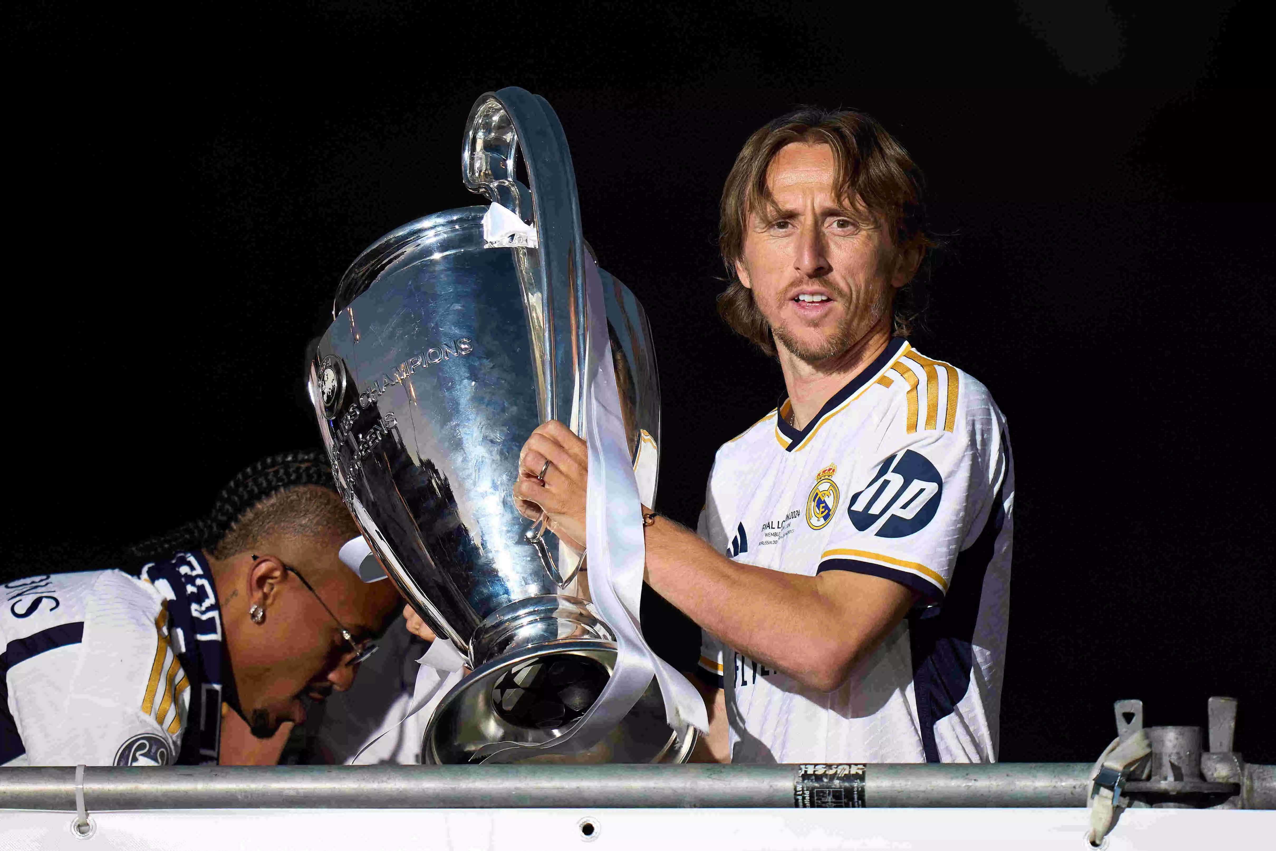Madrid’s Midfield Magician Madrid’s Midfield Magician