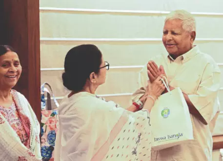 Mamata congratulates Tejashwi, wife on birth of their second child Mamata congratulates Tejashwi, wife on birth of their second child