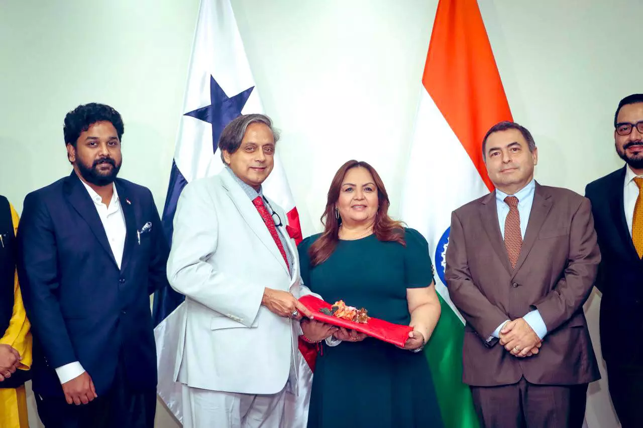 Panama assures India of its support for war against terror Panama assures India of its support for war against terror