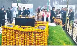 Everest Day & 111th birth anniv of Tenzing Sherpa celebrated with zeal