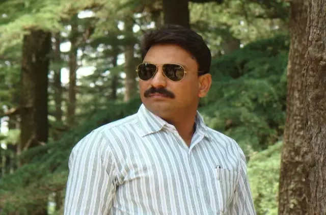 Pune Porsche case accused doctor now held in kidney transplant racket Pune Porsche case accused doctor now held in kidney transplant racket
