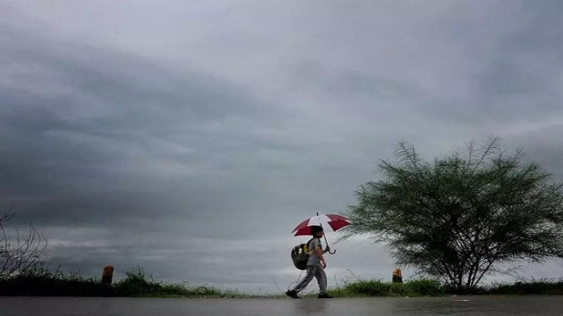 Heavy monsoon rains cause power disruption, waterlogging in many parts of Kerala Heavy monsoon rains cause power disruption, waterlogging in many parts of Kerala