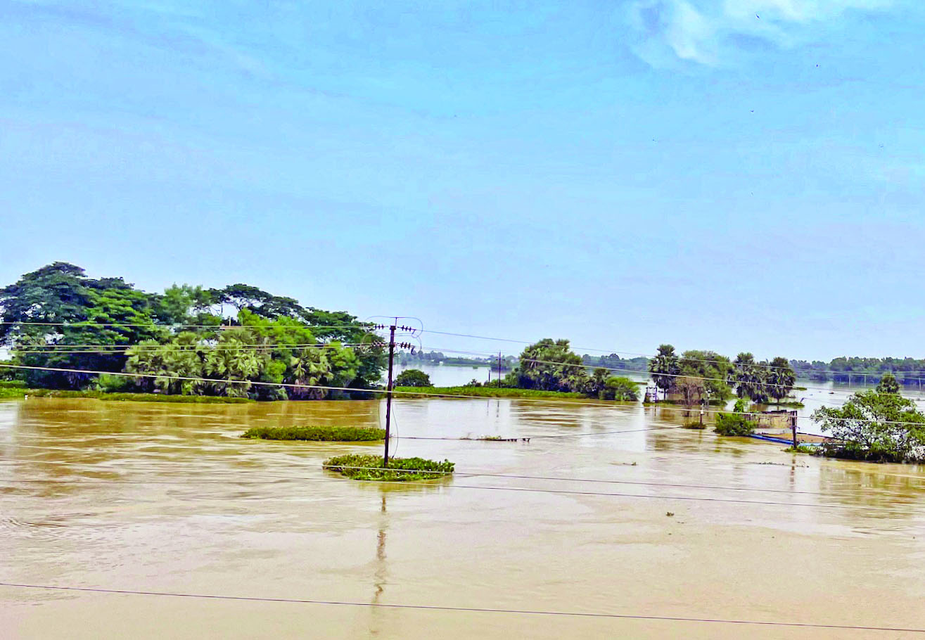 Gearing up for monsoon: Rs 145 cr embankment revamp underway Gearing up for monsoon: Rs 145 cr embankment revamp underway