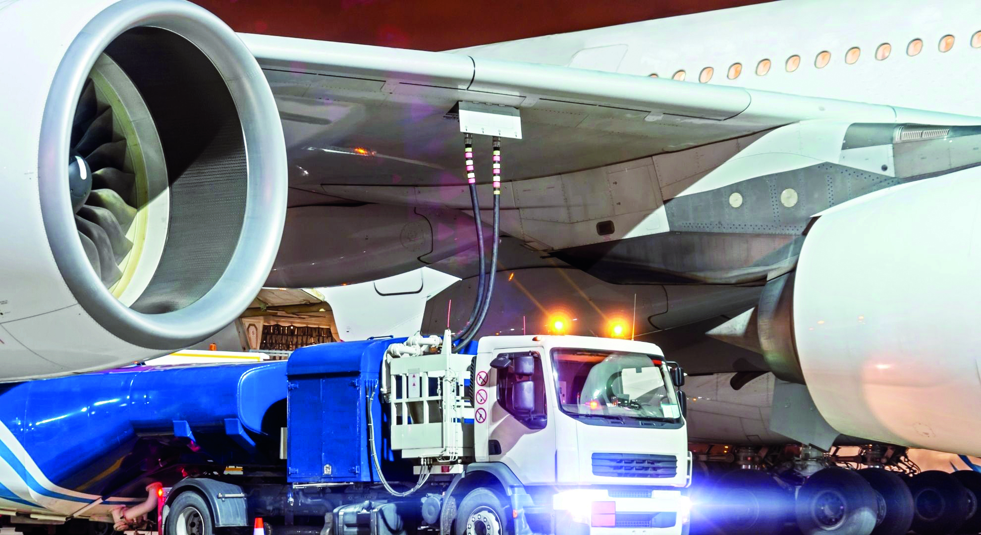 Govt cuts ATF price cut by 3%, commercial LPG rate by `24 Govt cuts ATF price cut by 3%, commercial LPG rate by `24