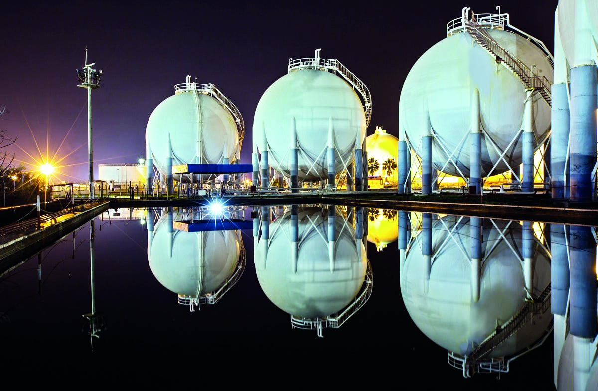 Government slashes APM gas price for first time in two years Government slashes APM gas price for first time in two years