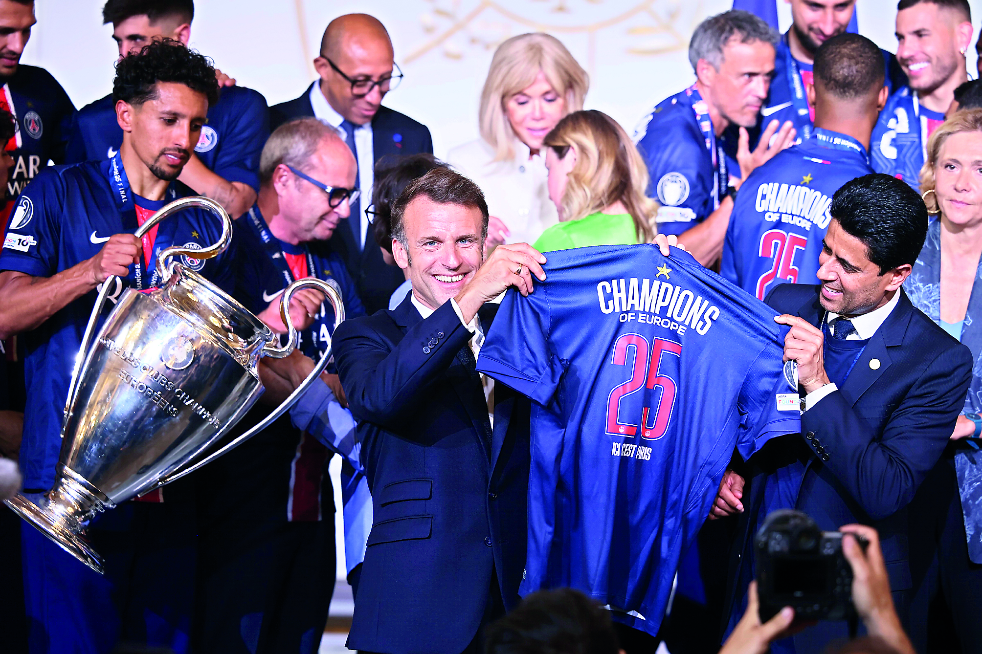 Inter Milan feel pain of another Champions League final defeat but pride remains Inter Milan feel pain of another Champions League final defeat but pride remains