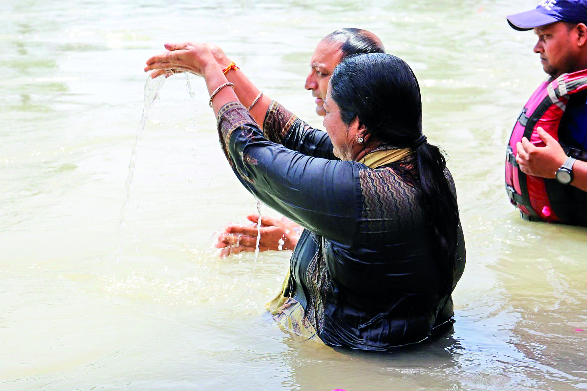 100 days in office: CM Gupta takes holy dip at Har Ki Pauri; seeks divine blessings to guide her future governance