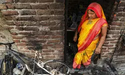 Cylinder blast triggers fire in Delhis Wazirpur; woman injured Cylinder blast triggers fire in Delhis Wazirpur; woman injured