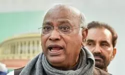 Kharges pic missing from Cong poster during Goa Statehood Day celebration; BJP slams party Kharges pic missing from Cong poster during Goa Statehood Day celebration; BJP slams party