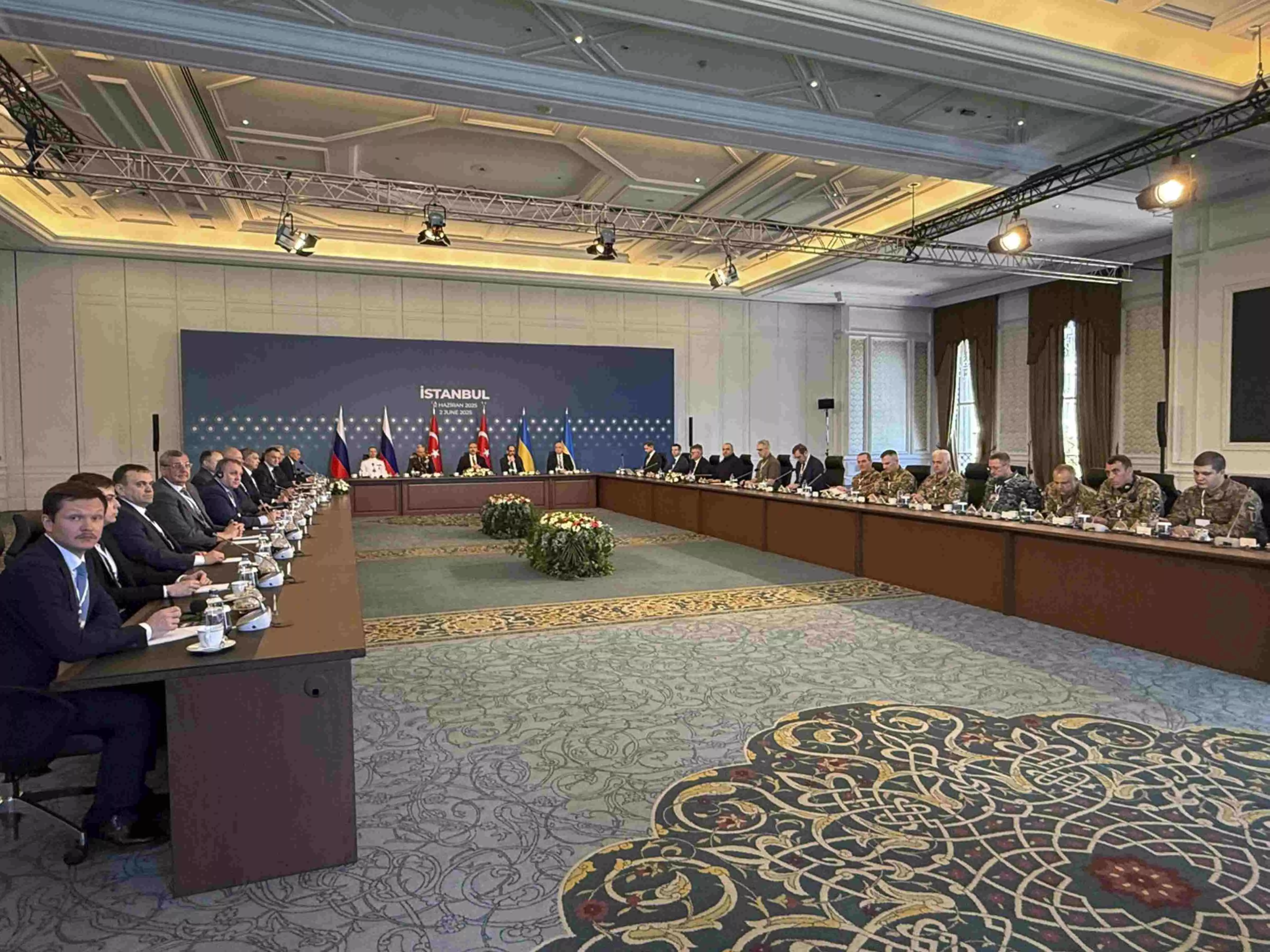 Ukraine, Russia end their direct peace talks in Istanbul