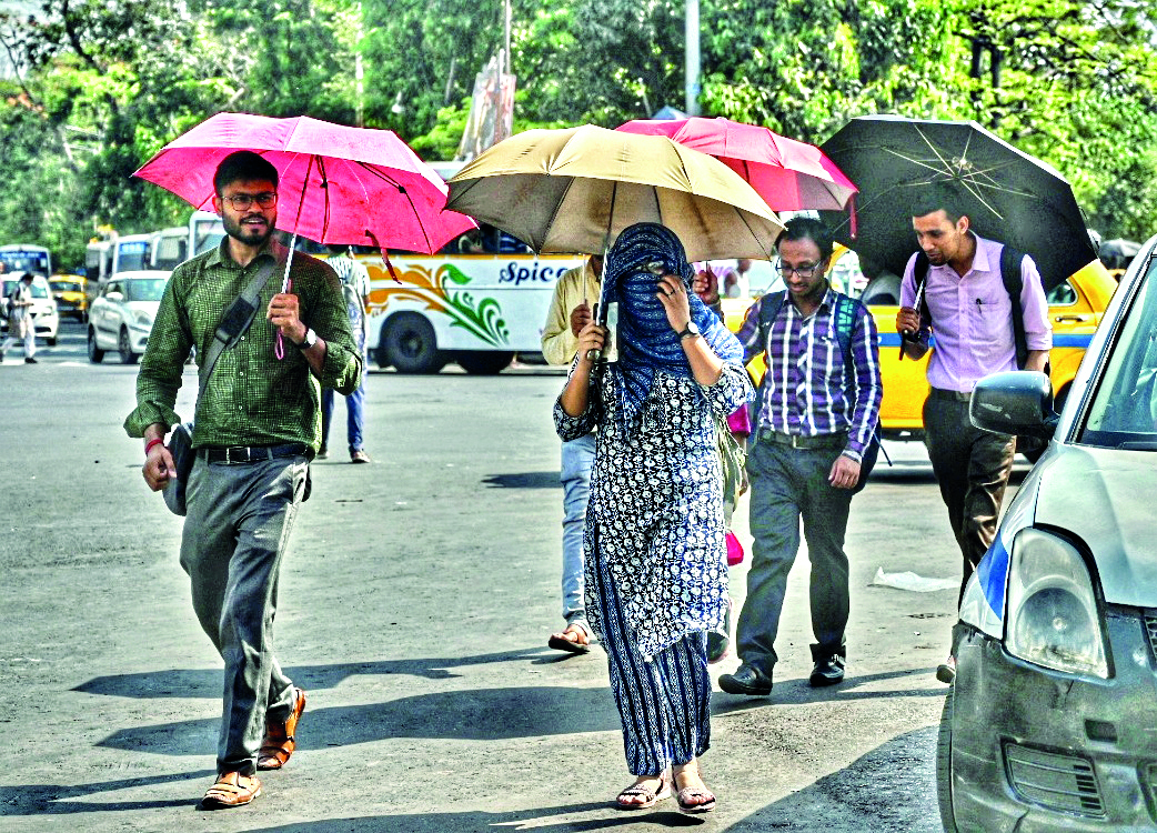 ‘Mercury in South Bengal likely to go up by 2-4 degrees in next few days’ | No immediate signs of monsoon onset: MeT ‘Mercury in South Bengal likely to go up by 2-4 degrees in next few days’ | No immediate signs of monsoon onset: MeT