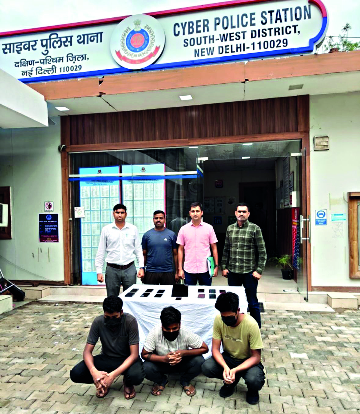 Police busts gang impersonating Delhi Jal Board officials, 3 caught Police busts gang impersonating Delhi Jal Board officials, 3 caught