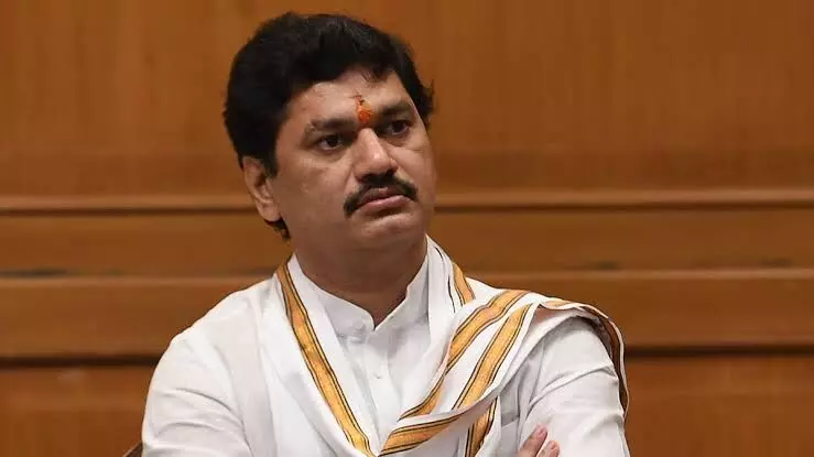 Damania asked to appear before ACB for probe into allegations against Dhananjay Munde Damania asked to appear before ACB for probe into allegations against Dhananjay Munde