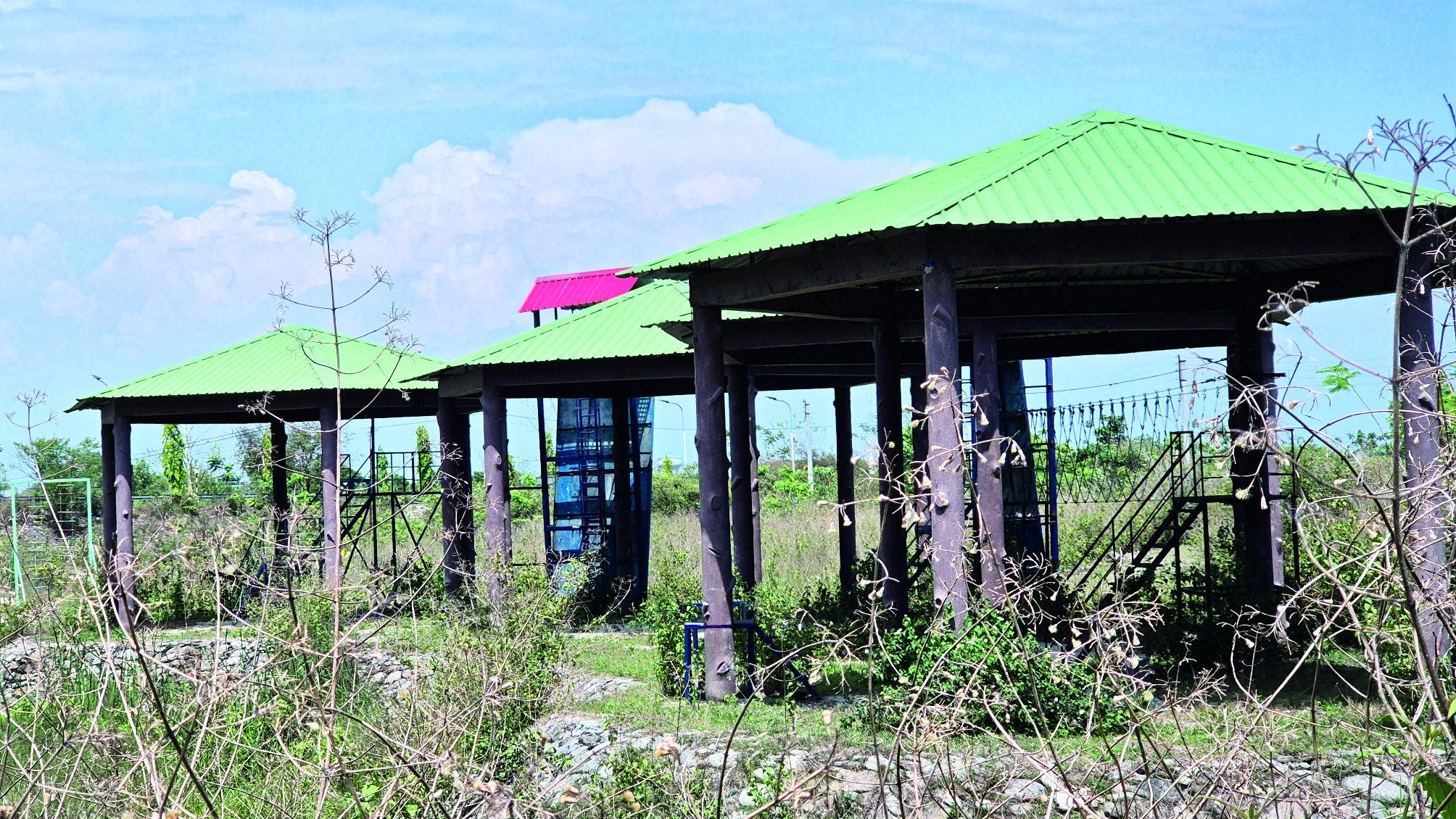 Jalpaiguri: Gajoldoba’s tourism projects remain shut despite completion; spark public frustration Jalpaiguri: Gajoldoba’s tourism projects remain shut despite completion; spark public frustration
