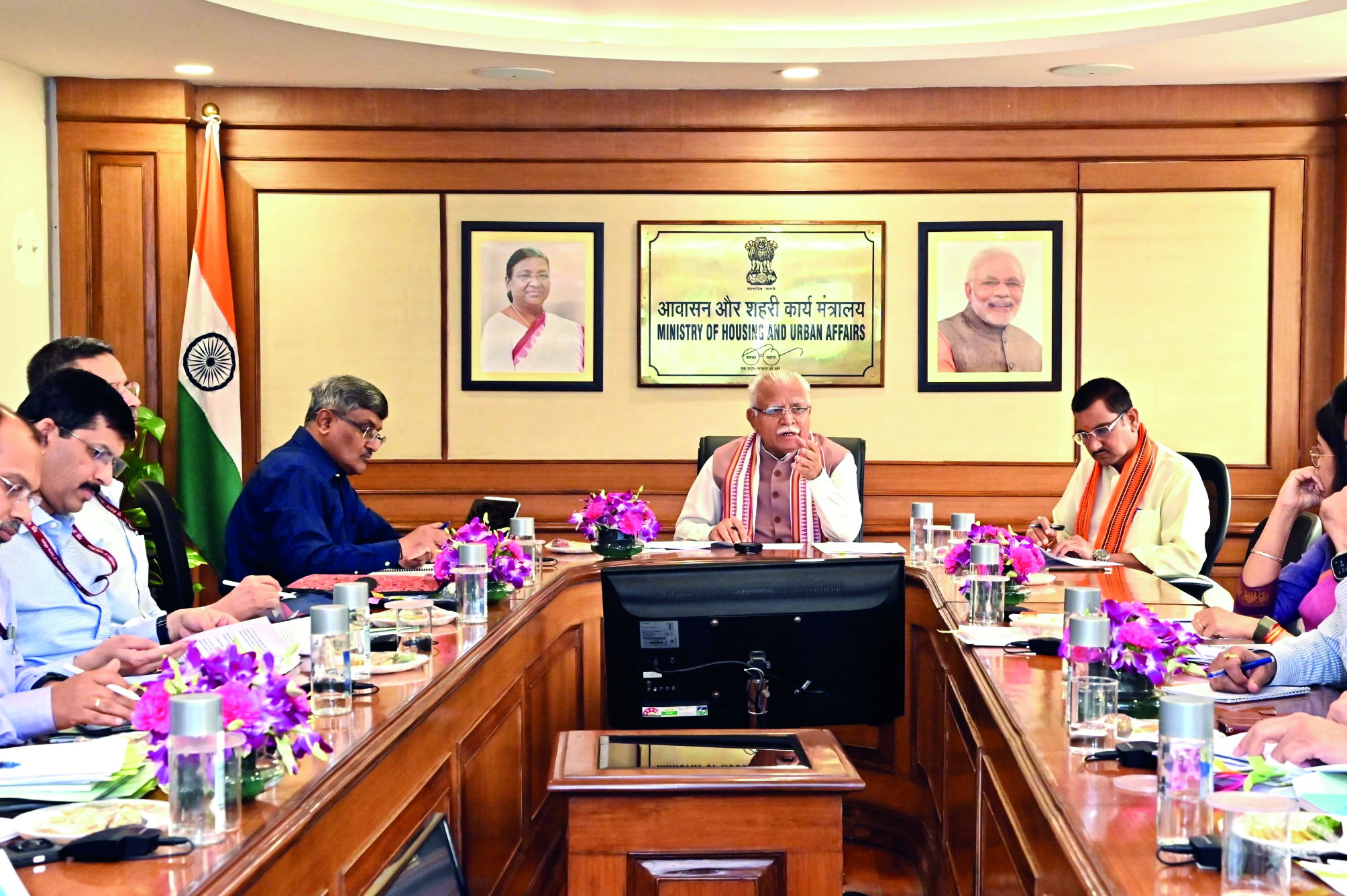 Target of 500 GW renewable energy production by 2030, says Khattar Target of 500 GW renewable energy production by 2030, says Khattar