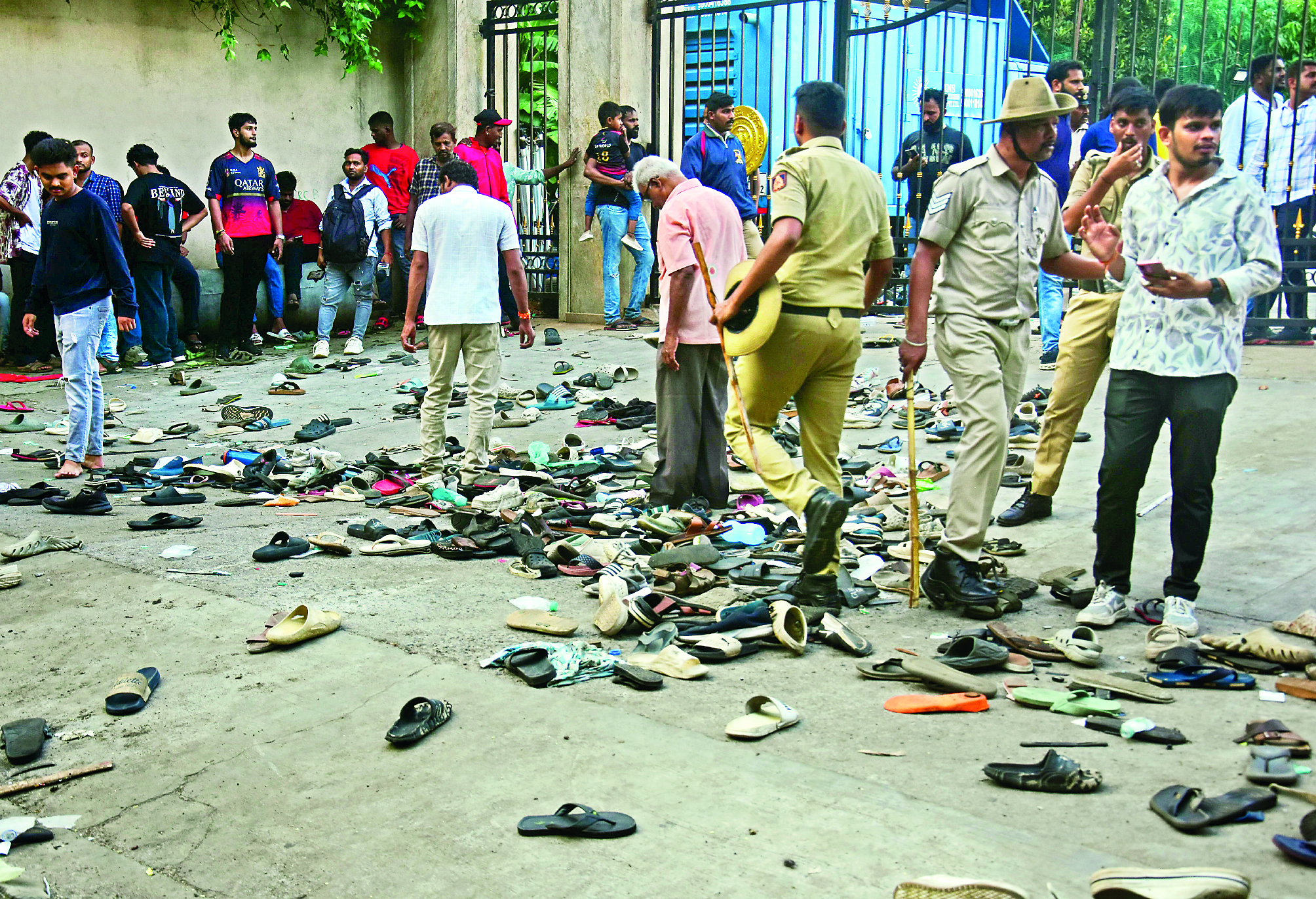 After frenzy turns fatal, former India greats mourn loss of lives