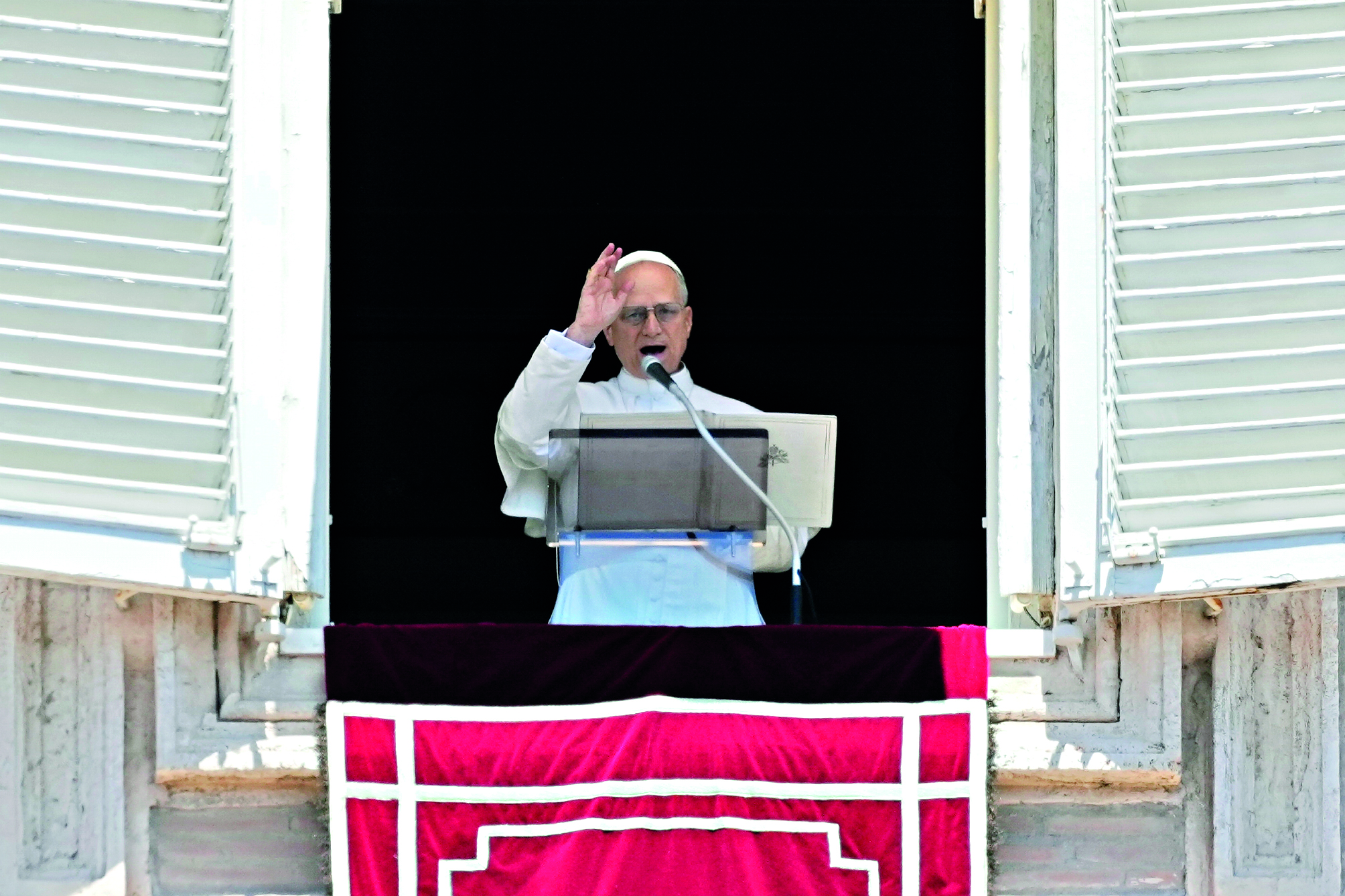 Pope meets with child protection advisory board amid concerns over past abuse cases Pope meets with child protection advisory board amid concerns over past abuse cases