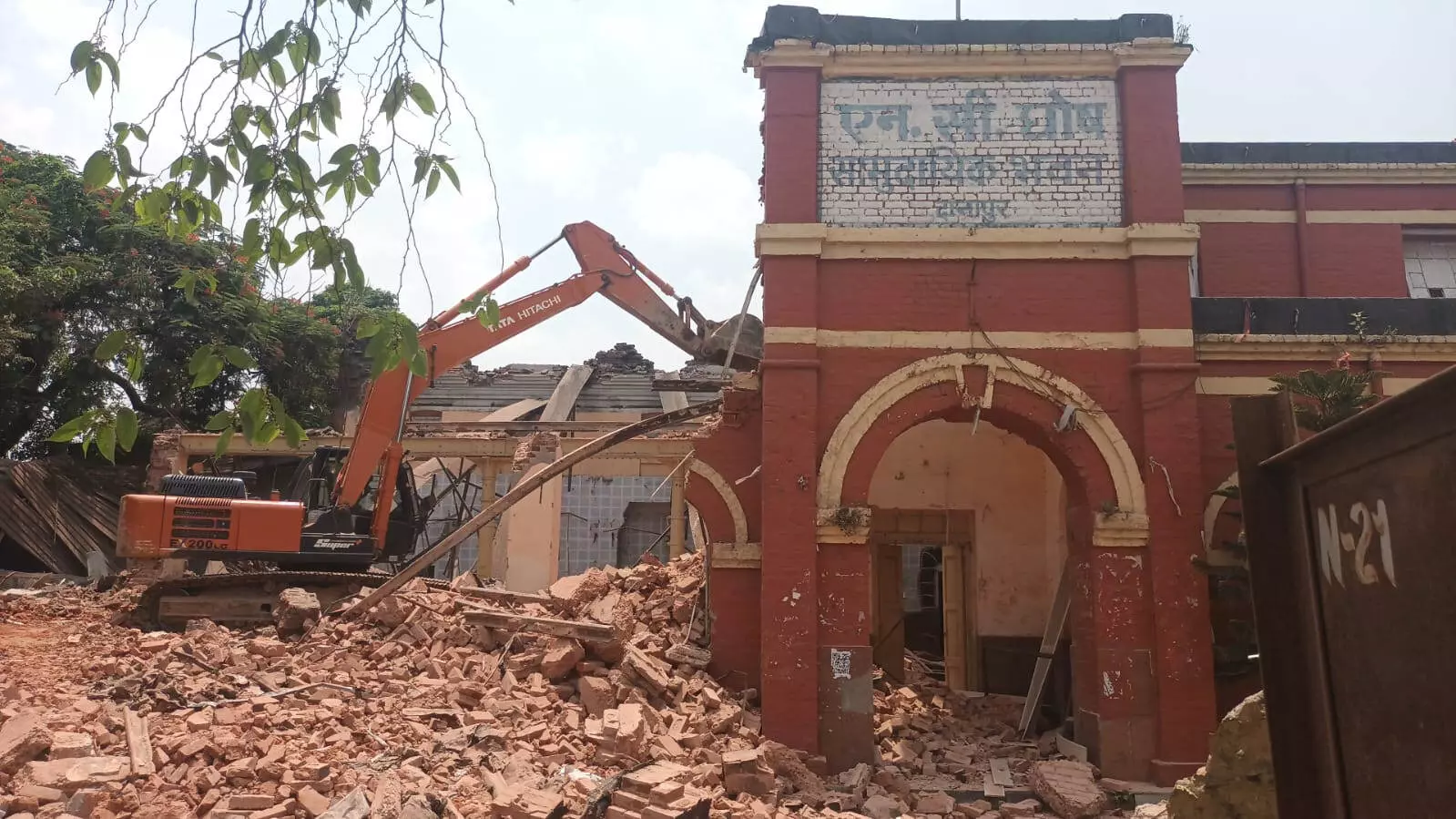 Heritage building in Bihars historic rail town razed in 100th year of Danapur Division Heritage building in Bihars historic rail town razed in 100th year of Danapur Division