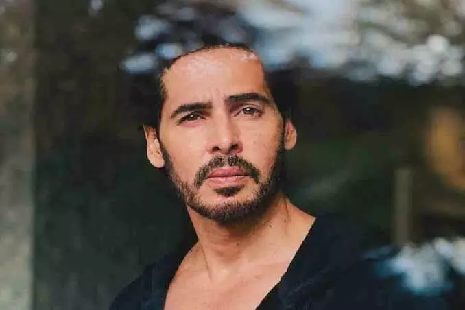 ED raids actor Dino Moreas residence in River Mithi cleaning scam