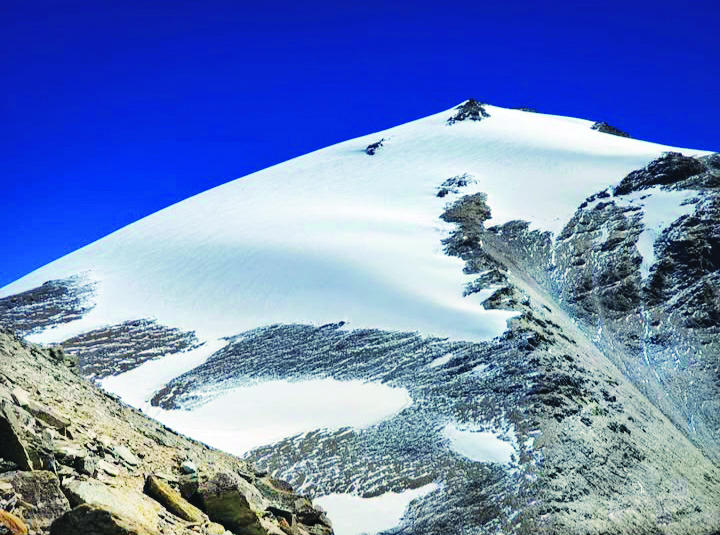 North Bengal mountaineers to scale Mount Pologongka in Ladakh Himalayas North Bengal mountaineers to scale Mount Pologongka in Ladakh Himalayas