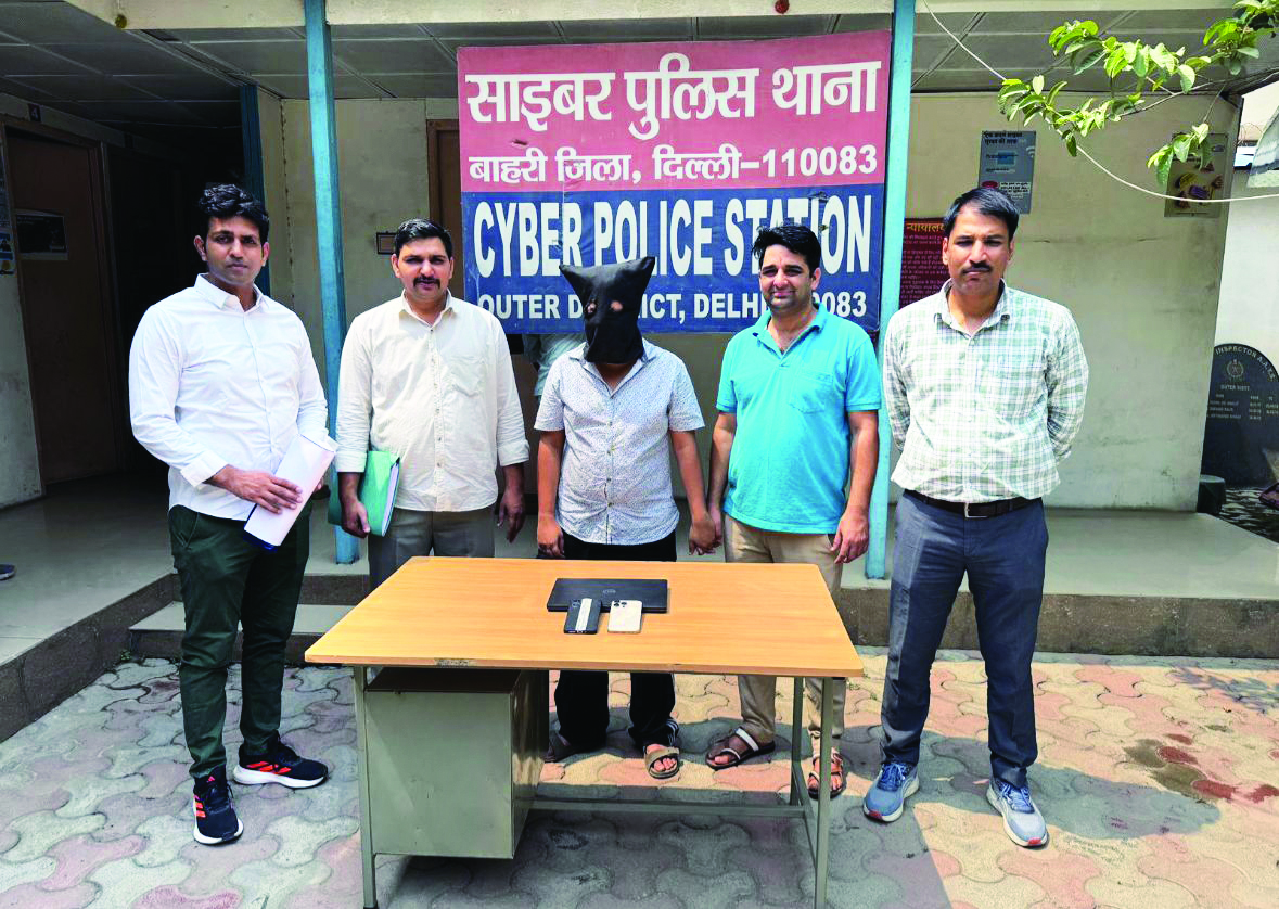 Delhi Police arrests techie-turned-fraudster for credit card scam Delhi Police arrests techie-turned-fraudster for credit card scam